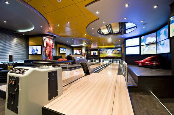 MSC Cruises MSC Splendida Sports Bar 5.jpg